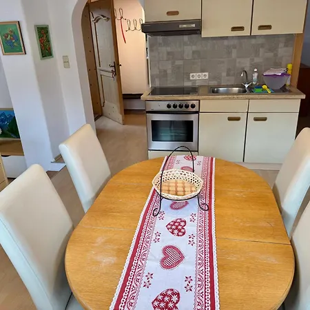 Blusnerhof Appartement Virgen