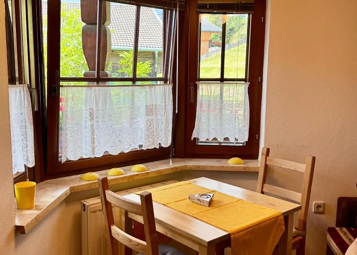 布鲁森纳霍夫酒店