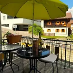 Blusnerhof شقة